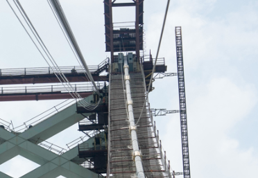 嘉松公路越江大橋項目施工高處作業(yè)速差自控器防墜落